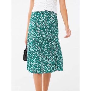 NWT green leopard midi skirt